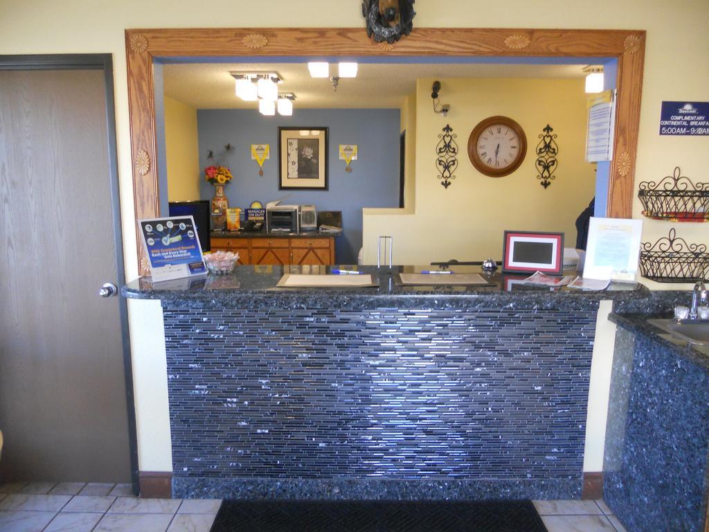 Days Inn By Wyndham Tucumcari Exterior photo